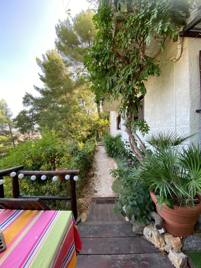 Studio Grotte Des Fees Йер Экстерьер фото