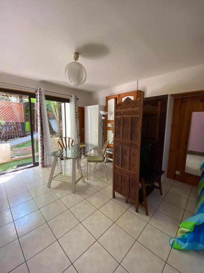 Studio Grotte Des Fees Йер Экстерьер фото